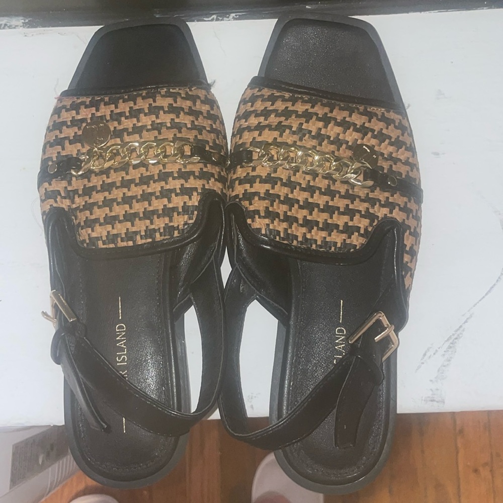 River Island sandals